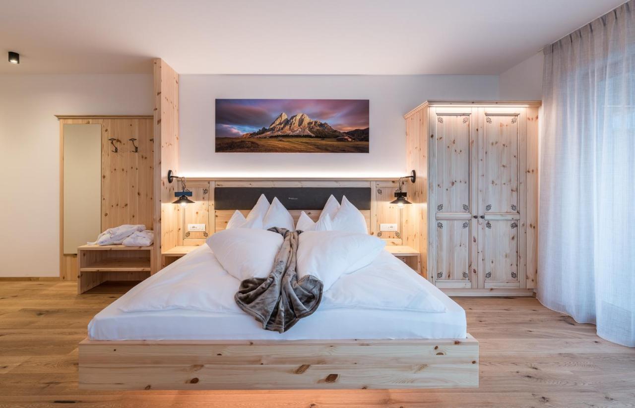 Hotel B&B Feldmessner Brunico Ngoại thất bức ảnh