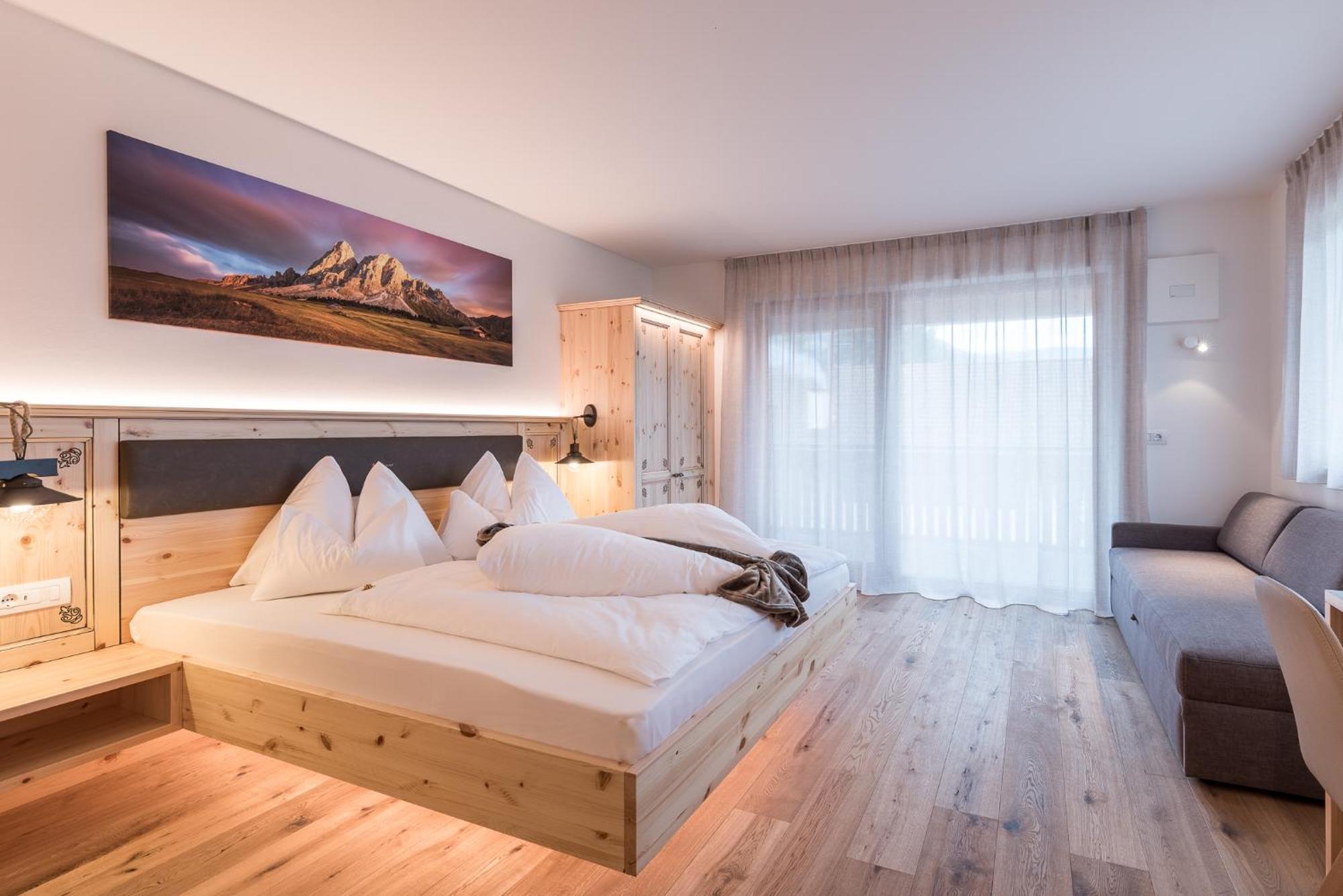Hotel B&B Feldmessner Brunico Ngoại thất bức ảnh