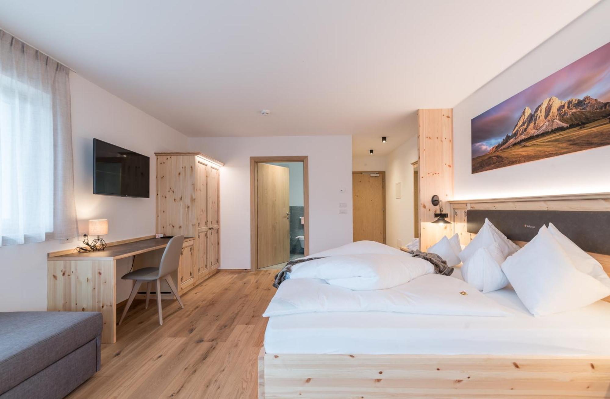 Hotel B&B Feldmessner Brunico Ngoại thất bức ảnh