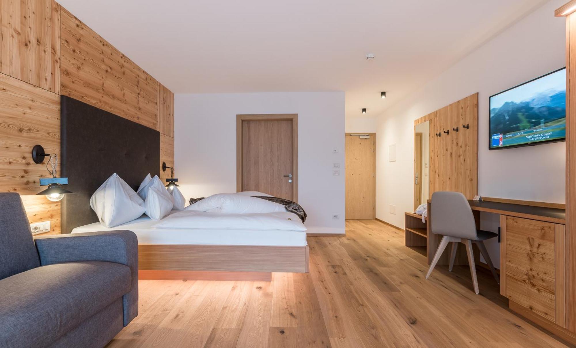 Hotel B&B Feldmessner Brunico Ngoại thất bức ảnh